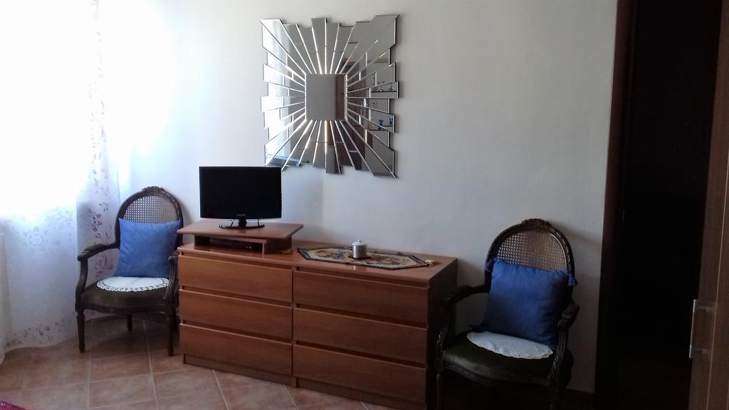 Appartamento Corallo Arona Exterior photo